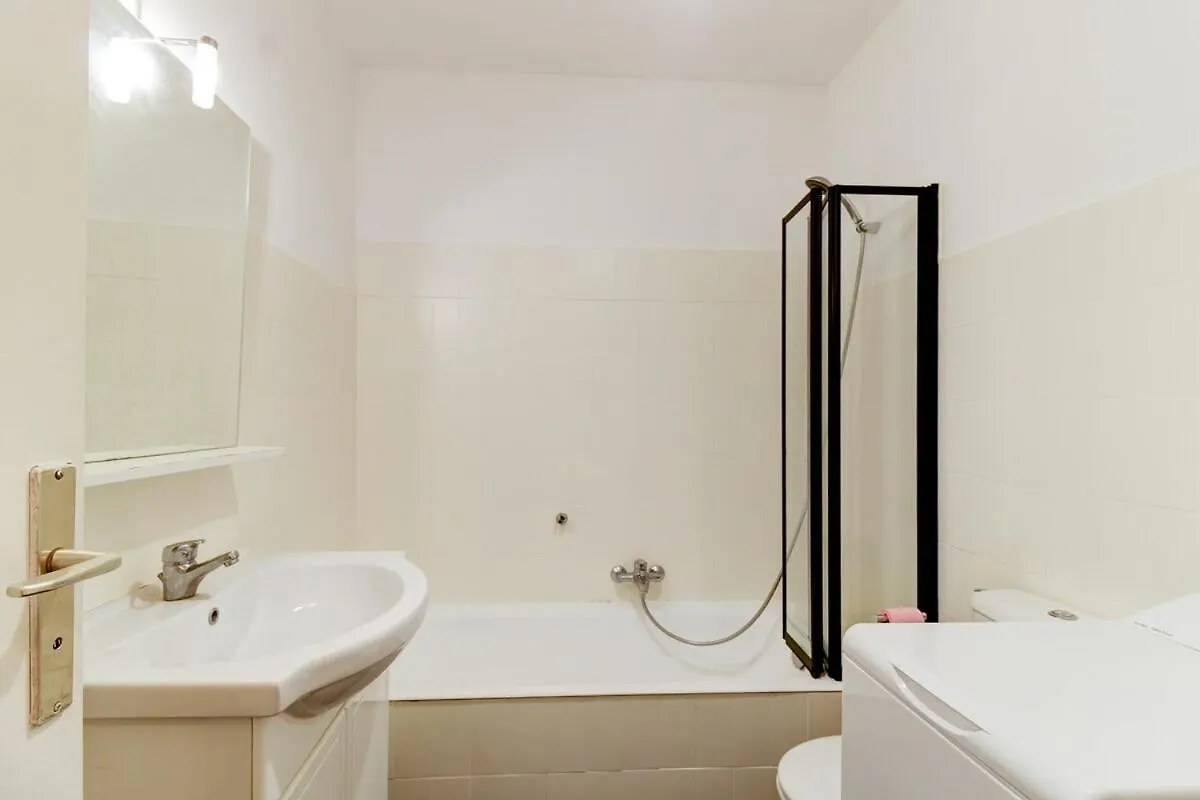 Lejlighed Cozy Apt With Balcony - Garibaldi Port Nice