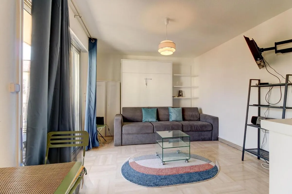 Cozy Apt With Balcony - Garibaldi Port Νίκαια