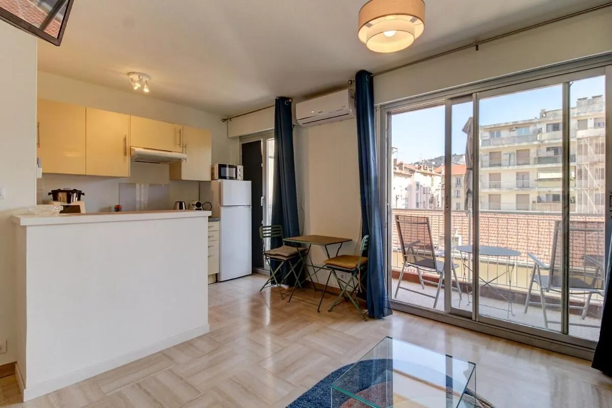 Διαμέρισμα Cozy Apt With Balcony - Garibaldi Port Νίκαια